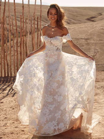 ボヘミアン ウェディングドレス レース レース Aライン コート トレイン ナチュラル ウエスト バックレス ノースリーブ 恋人ネック アイボリー