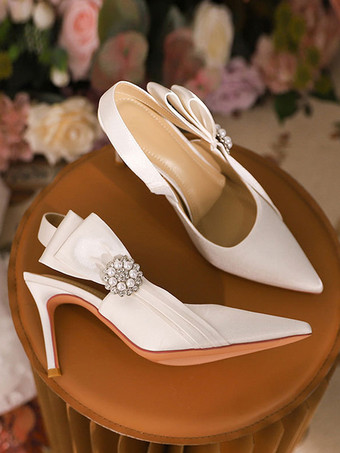 ホワイトブライダルシューズサテンポインテッドトゥリボンパールディテールウェディングシューズ