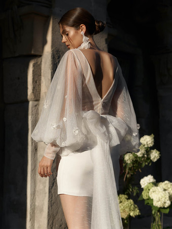 ショートウェディングドレス ショート Vネック 長袖 シース ナチュラルウエスト ストレッチ クレープ ショートブライダルドレス