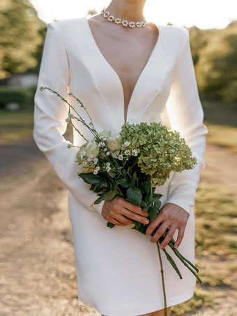 ショート ウェディング ドレス V ネック 長袖 シース ショート ブライダル ドレス