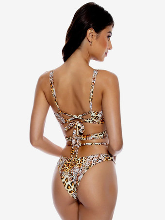 ヒョウ柄ホルターリングディテールビキニトップとハイカットボトム2点セット