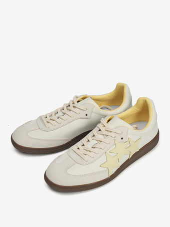 イエロー カジュアル スニーカー レディース スエード ラウンドトゥ スター プリント レースアップ スケート スニーカー