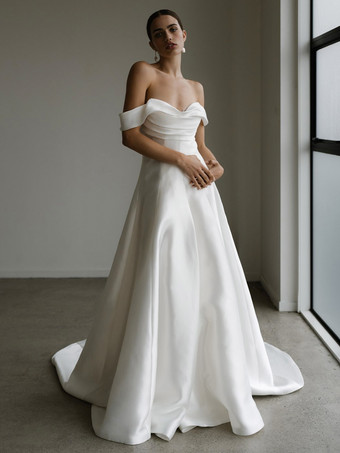 ヴィンテージウェディングドレスストラップレスノースリーブナチュラルウエストサテン生地トレーンブライダルドレス