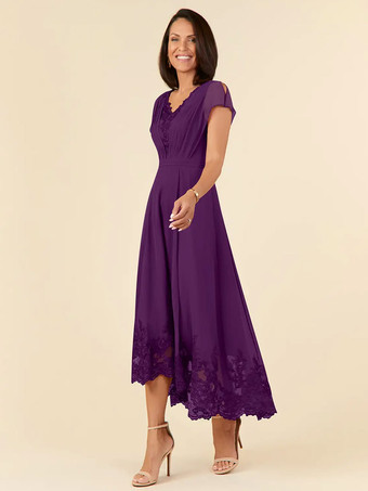 プラム花嫁の母親のためのパーティードレス Vネック ノースリーブ Aライン プリーツ 足首丈 ウェディングゲストドレス