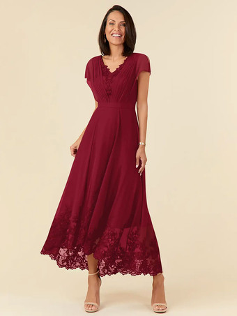 バーガンディー花嫁の母親のためのパーティードレス Vネック ノースリーブ Aライン プリーツ 足首丈 ウェディングゲストドレス