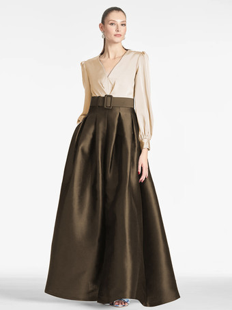 ブラウン花嫁の母親のためのパーティードレス Vネック 長袖 Aライン サッシュ 結婚式用ゲストドレス