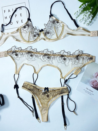 ブラ＆パンティセット レースサスペンダー 3点セット