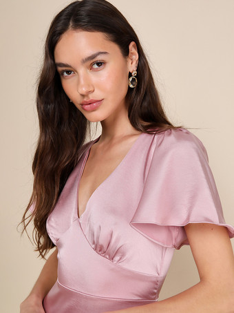 ピンクのブライズメイドドレス Vネック フリル アシンメトリー Aライン プロム マキシドレス