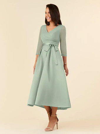 セージグリーンブライダルマザードレス Vネック ハーフスリーブ Aライン サッシュ ティーレングス ウェディングゲストドレス
