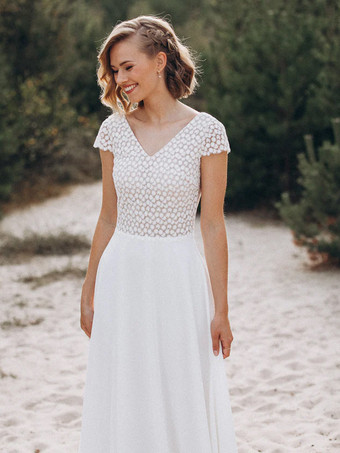 ボヘミアンウェディングドレス レース レース Aライン スイープ ナチュラルウエスト バックレス 半袖 Vネック アイボリー