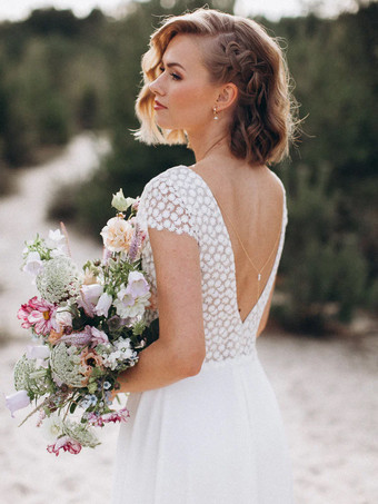 ボヘミアンウェディングドレス レース レース Aライン スイープ ナチュラルウエスト バックレス 半袖 Vネック アイボリー