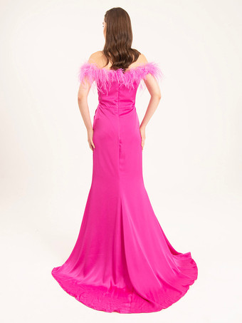 カクテルドレス付き 可愛いマーメイド トレーン付き バトーネック フェザー 伸縮性のあるシルクのようなサテン