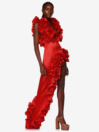 シックな赤いドレス、フリル、ノースリーブ、バックレス、アシンメトリーなパーティーミニドレス