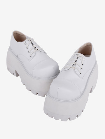 ゴシックロリータフットウェア ホワイト ラウンドトゥ PUレザー ロリータパンプス