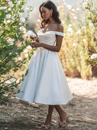 ショートウェディングドレス オフショルダー ノースリーブ ショート丈 ティーレングス ブライダルドレス