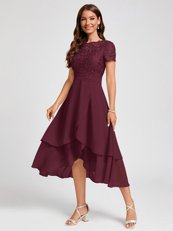 エンバーレッド花嫁の母親のためのパーティードレス ジュエルネック 半袖 Aライン アシンメトリー ゲストドレス 結婚式用