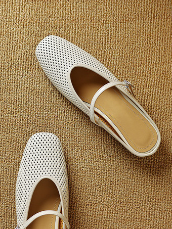 Ballerines dos nu argentées bout carré détail boucle mules