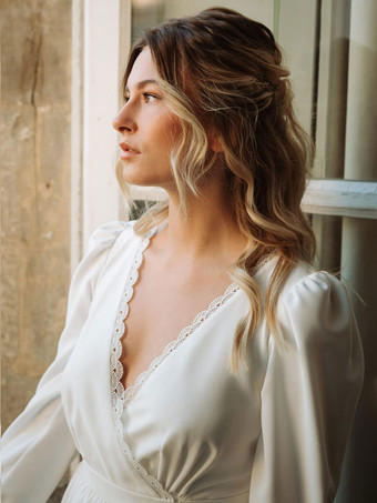 ウェディングドレス Vネック 長袖 Aライン 膝丈 ブライダルドレス