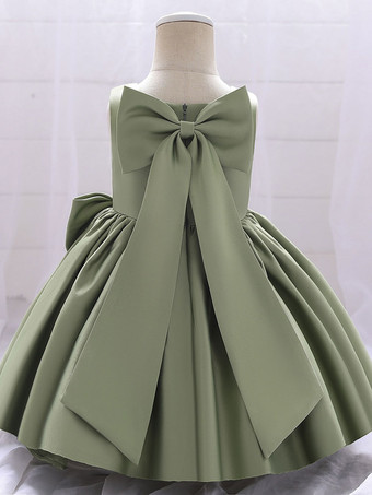 白いフラワーガールドレス 特別な日のためのドレス ホワイトサテン生地 ノースリーブ スクエアネック フラワーガールドレス