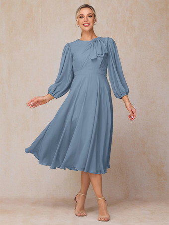 グレーブルー花嫁の母親のためのパーティードレス ジュエルネック 7分袖 Aライン リボン 結婚式用ゲストドレス