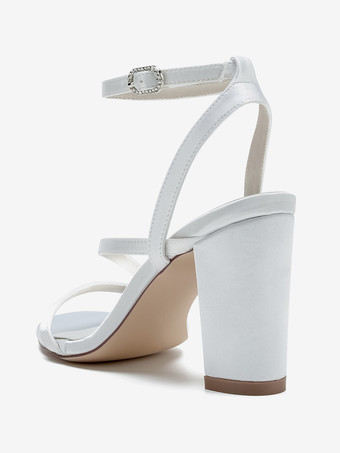 ウェディングシューズ サテンホワイト メタルディテール オープントゥ ウェディングサンダル