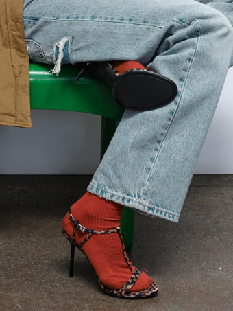 レディースヒールサンダル ラウンドトゥ スティレットヒールサンダル PUレザー