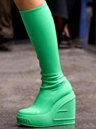 グリーン ニーハイウェッジブーツ 伸縮性のあるラウンドトゥの膝丈ブーツ