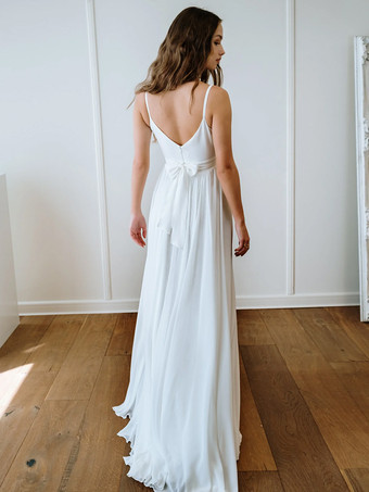 シンプルなウェディングドレス ポリエステル Vネック ノースリーブ フロントスリット Aライン ブライダルドレス