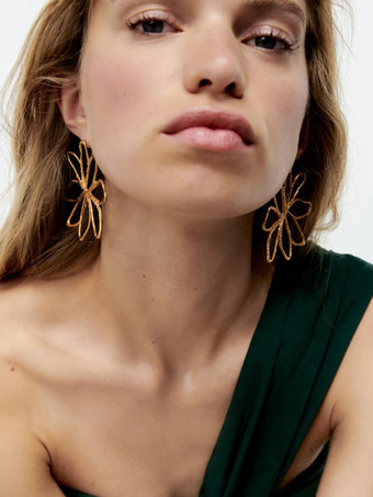 ゴールド シックなイヤリング ステートメントフラワーワイヤーイヤリング ゴールド