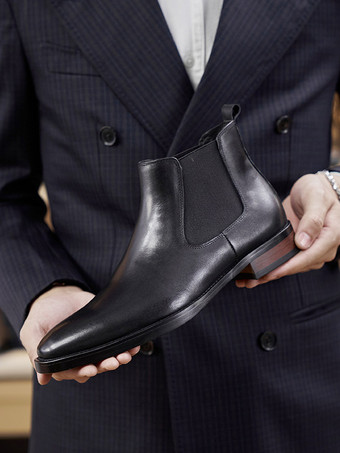 Black Men's Boots Chelsea Boots Deep Brown Round Toe Cowhide Ankle Short Boots