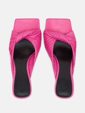 ローズレッドレディーススライドサンダル オープンスクエアトゥ 特殊形状ヒールミュール