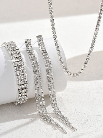 結婚式用ジュエリーセット ゴージャスなキュービックジルコニアピアスメタル