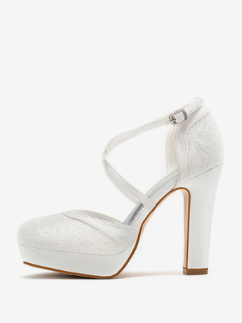 ウェディングシューズ ブライダルパンプス ラウンドトゥ 刺繍入り