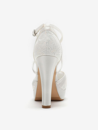 ウェディングシューズ ブライダルパンプス ラウンドトゥ 刺繍入り