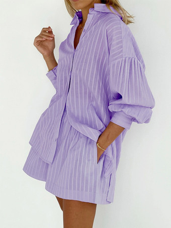 ストライプ柄ツーピースコーデ（カジュアルウェア2025）