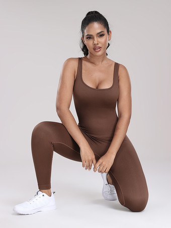 スポーティなジャンプスーツ スクープネックライン アクティブウェア 無地