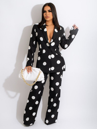 ブラック 2025年春のドット柄ツーピーススーツコーデ