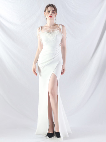 ホワイト パーティードレス ライトスカイブルー ストラップネック フェザー ノースリーブ ハイスリット セミフォーマルドレス