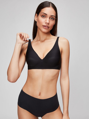 ブラック シームレスで大きな胸、取り外し可能な快適なブラジャーとパンティセット