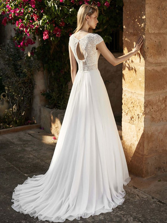 ボヘミアンウェディングドレス レース カットアウト Aライン トレーン付き バックレス 半袖 Vネック アイボリー