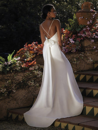 シンプルなウェディングドレス サテン生地 Vネック ノースリーブ クリスクロス マーメイド ブライダル ガウン