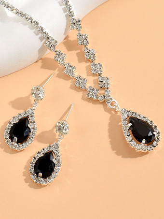 ブライダル用ジュエリーセット ゴージャスなメタルダイヤモンド