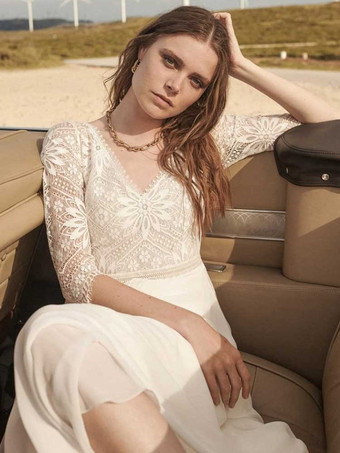 ボヘミアン ウェディングドレス レース カットアウト Aライン トレーン付き バックレス 3/4 丈スリーブ Vネック アイボリー