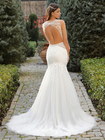 トレーン付きウェディングドレス ノースリーブ カットアウト Vネック ブライダルガウン