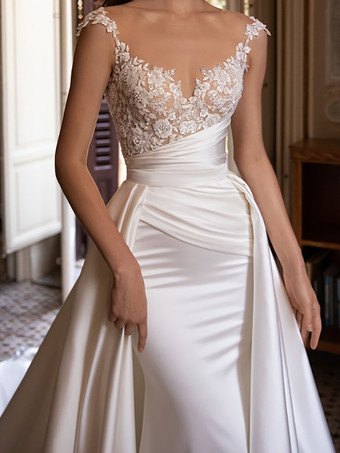 シンプルなウェディングドレス ツーピース Vネック ノースリーブ プリーツ ブライダルドレス 取り外し可能なトレーン