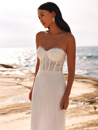 ウェディングドレス フロアレングス ノースリーブ レース ストラップレス ブライダルガウン