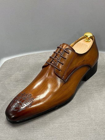 ブラウン 男性用ドレスシューズ モダンなラウンドトゥ 牛革 プロム ウェディングシューズ