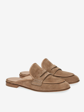 Mocasines tipo mule de ante para mujer con punta redonda y sin talón