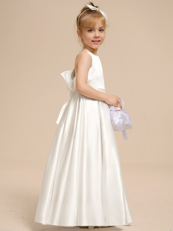 ホワイトフラワーガールドレス アイボリーサテン生地 ノースリーブ Vネックフラワーガールドレス