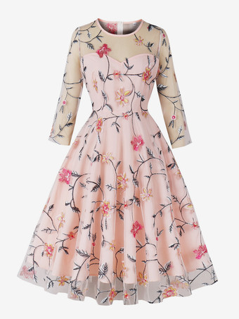 ピンクヴィンテージドレス ジュエルネック 刺繍 1950年代 オードリー ヘップバーン スタイル 長袖 ミディアム ピンク スイングドレス